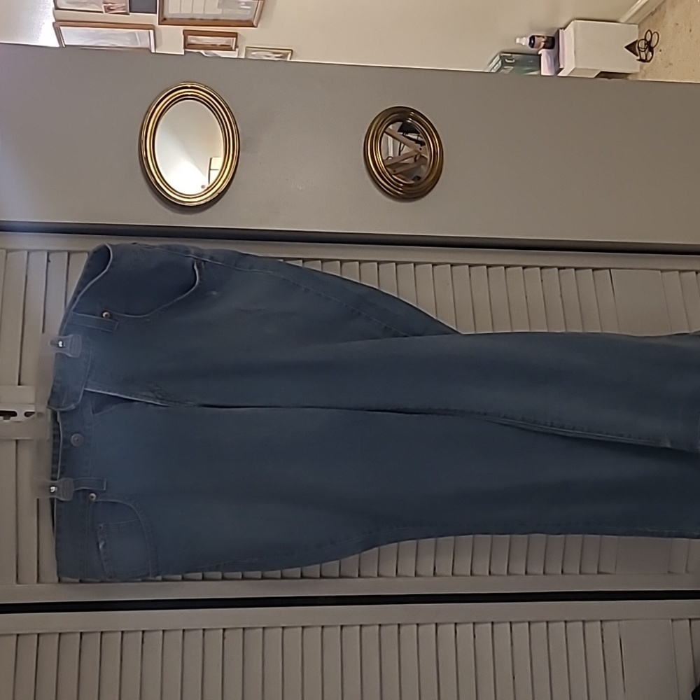 Levi's 22M blue jeans